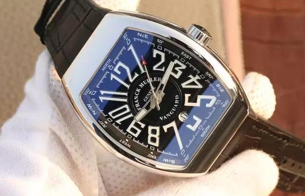 法穆蘭機(jī)械表進(jìn)水有霧氣怎么辦(應(yīng)該如何正確處理)