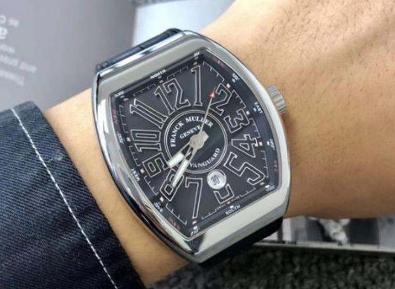 卡扣式法穆蘭手表如何調(diào)節(jié)表帶長度(簡單易學(xué)的調(diào)節(jié)方法)