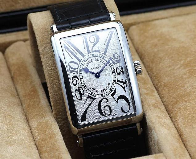 法穆蘭月相八針是機械表嗎(解析浪琴月相八針的工作原理)