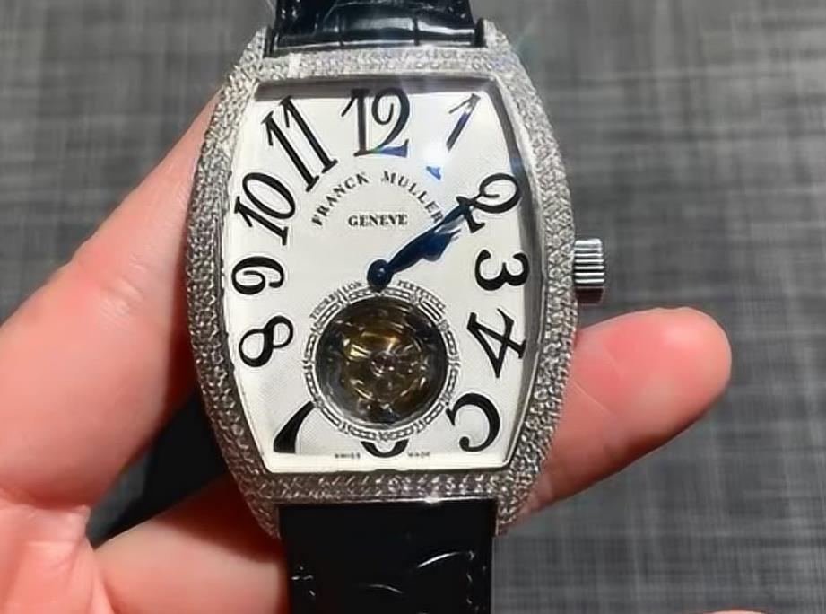 法穆蘭石英表兩年沒帶不走了？(如何恢復(fù)表的正常使用)