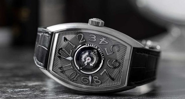 如何正確使用和保養(yǎng)法穆蘭手表表冠?(手表表冠會擰壞嗎?)