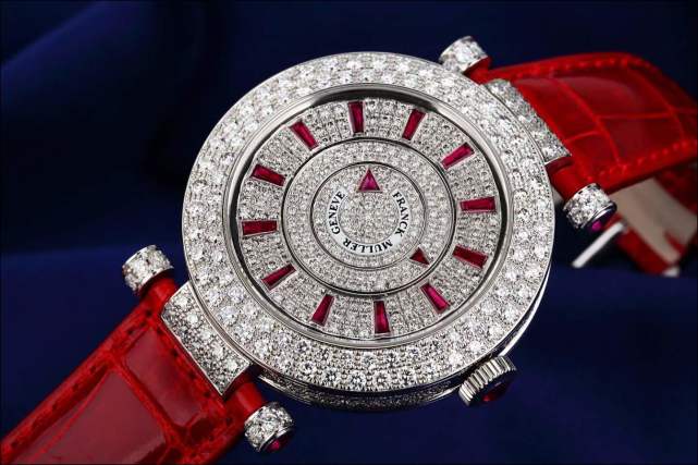 法穆蘭表盤鑲鉆脫落正確處置方法(法穆蘭手表鑲鉆脫落怎么辦法)（圖）