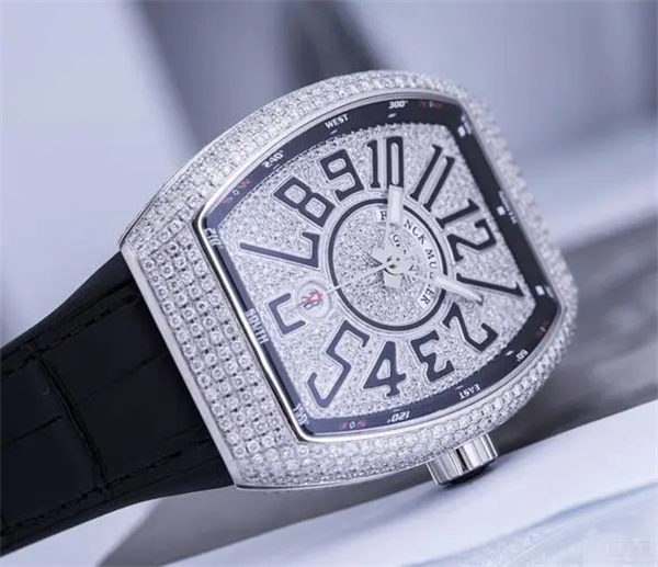 法穆蘭手表表盤有劃痕處理辦法盤點(diǎn)（圖）