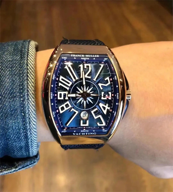 法穆蘭手表表蒙有劃痕如何修復(fù)（圖）